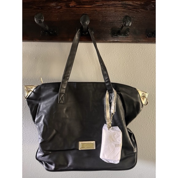 Versace Black Leather Tote + Champagne Wallet – Authentic Luxury Set 💼✨ - Picture 4 of 12